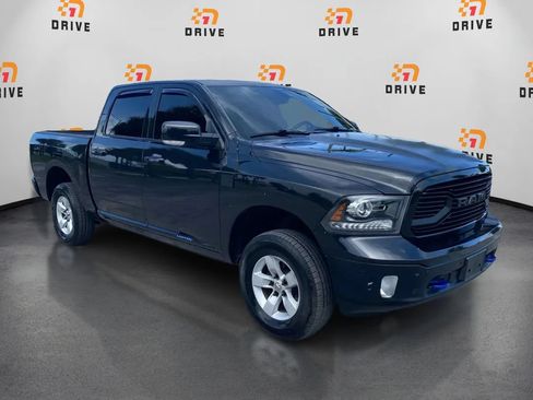 Used 2016 RAM 1500 Limited AWD/4WD image 3