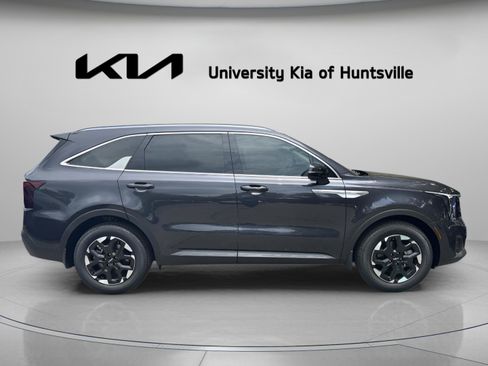 New 2025 Kia Sorento S w/ Panoramic Sunroof Package image 9