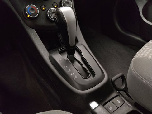 Used 2020 Chevrolet Sonic LT FWD image 26