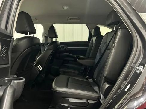 Used 2025 Kia Sorento X-Line EX AWD/4WD image 13