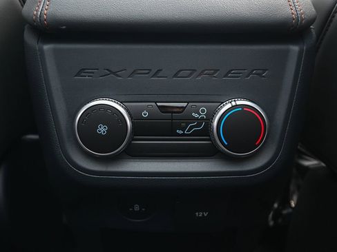 New 2026 Ford Explorer Active w/ Active Comfort Package image 27