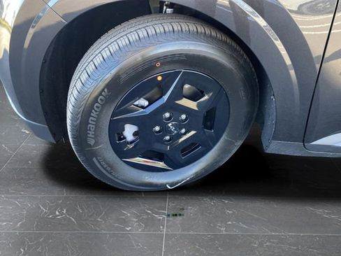 New 2026 Kia Carnival image 42