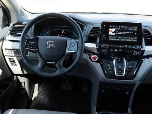 Used 2020 Honda Odyssey Elite image 27