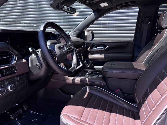 Used 2026 GMC Yukon Denali Ultimate AWD/4WD image 4