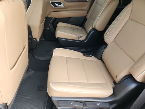 Used 2023 Chevrolet Tahoe Premier RWD image 31