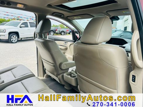 Used 2017 Honda Odyssey EX-L image 19