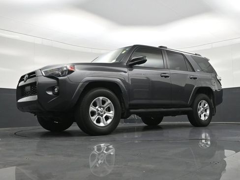 Used 2022 Toyota 4Runner SR5 RWD image 23