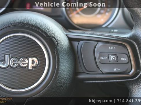 Used 2023 Jeep Wrangler Sport image 16