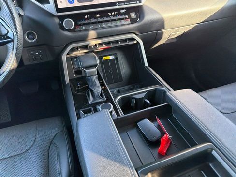 Used 2022 Toyota Tundra Limited image 16