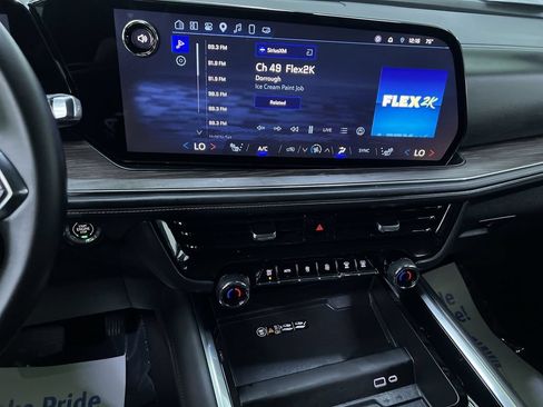Used 2025 Chevrolet Tahoe LT AWD/4WD image 22