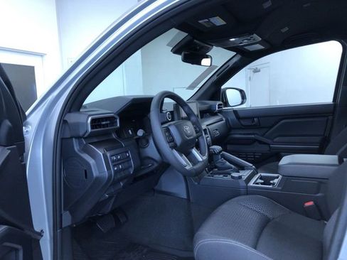 New 2026 Toyota 4Runner SR5 RWD image 10