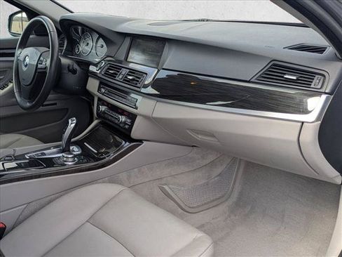 Used 2013 BMW 528i Sedan RWD image 22