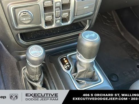 Used 2022 Jeep Wrangler Unlimited Sport S w/ Sun And Sound Package image 17