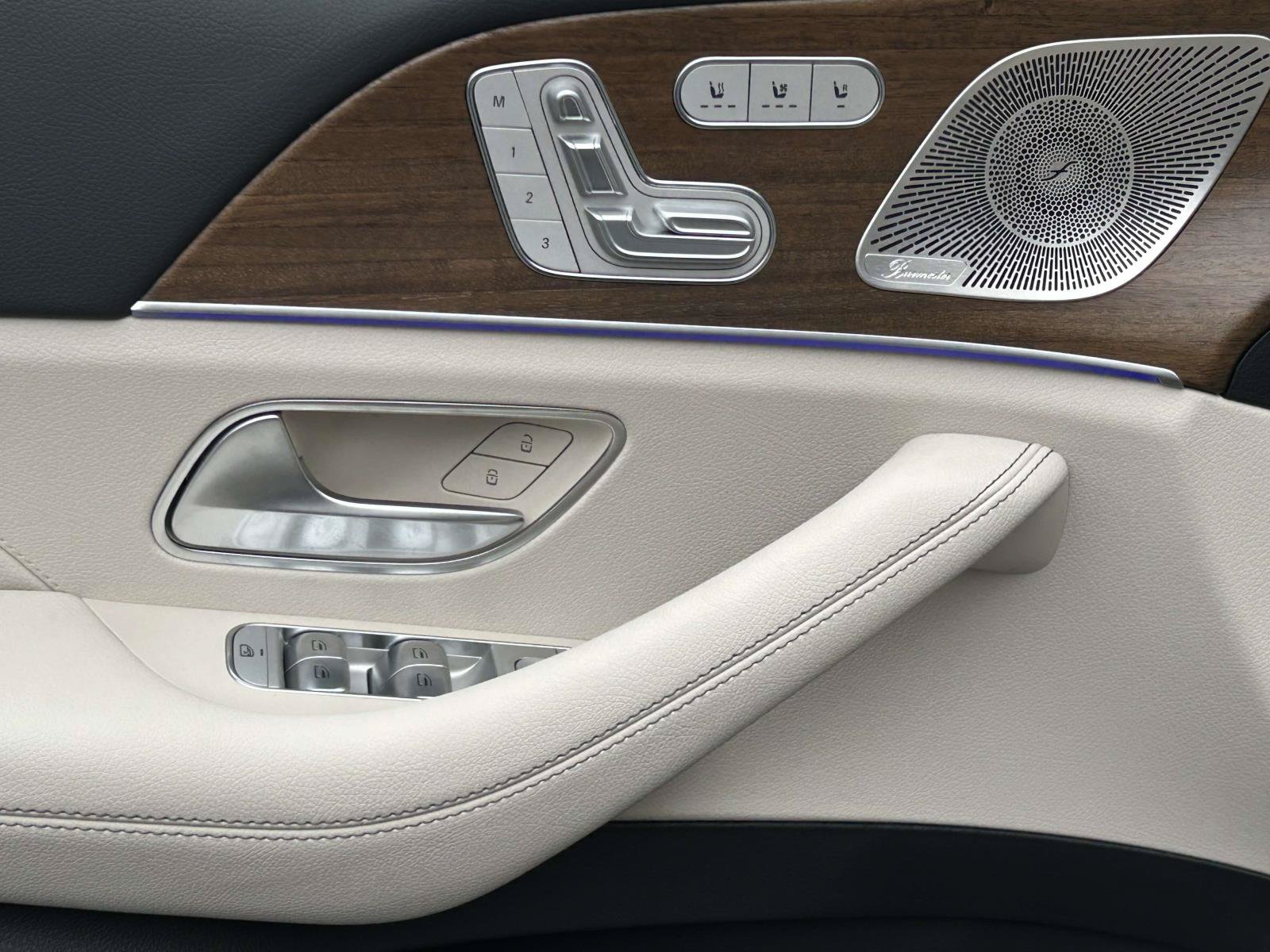 New 2026 Mercedes-Benz GLE 450 4MATIC image 16
