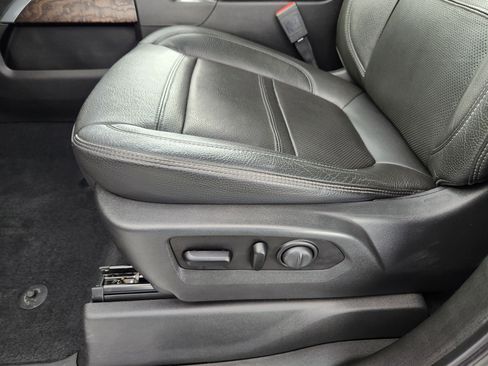 Used 2020 GMC Sierra 2500 Denali w/ Denali Ultimate Package image 13