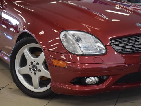 Used 2004 Mercedes-Benz SLK 230 image 4