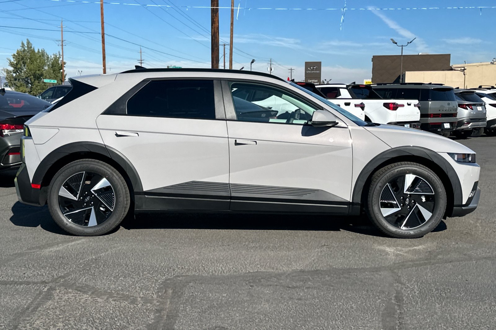 New 2027 Hyundai Ioniq 5 SEL AWD/4WD image 3