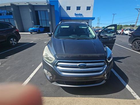 Used 2017 Ford Escape Titanium AWD/4WD image 1
