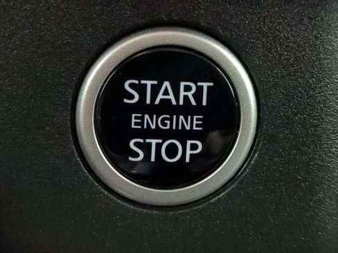 Certified 2023 Nissan Rogue SV FWD image 26