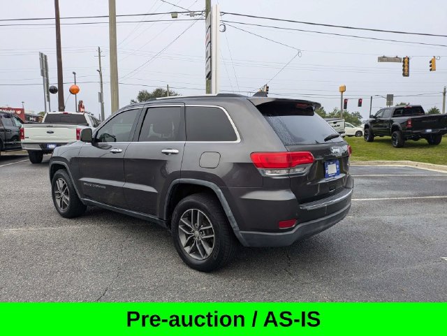 Used 2017 Jeep Grand Cherokee Limited w/ Luxury Group II RWD image 7