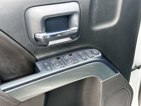 Used 2017 Chevrolet Silverado 1500 LT w/ All Star Edition AWD/4WD image 18
