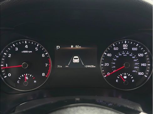 Used 2024 Kia Forte LXS FWD image 16