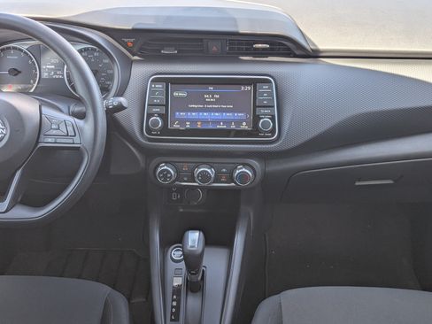 Used 2025 Nissan Kicks Play S FWD image 16
