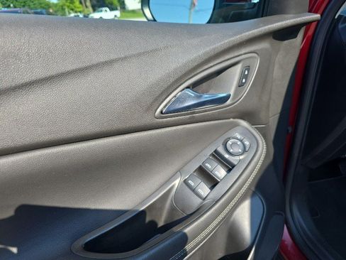Used 2023 Buick Encore GX Preferred w/ Cold Weather Comfort Package FWD image 13