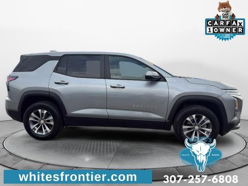 Used 2025 Chevrolet Equinox LT AWD/4WD image 4