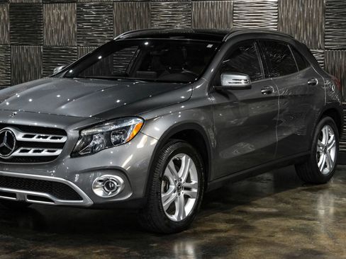 Used 2019 Mercedes-Benz GLA 250 4MATIC image 9