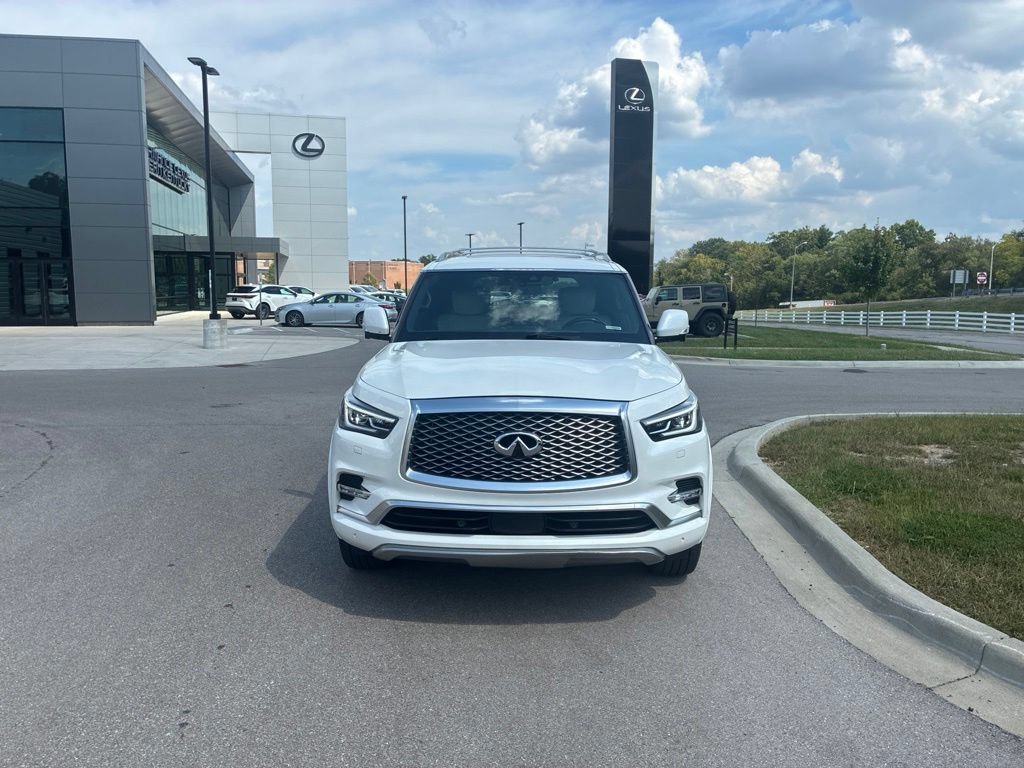 Used 2020 INFINITI QX80 Limited AWD/4WD image 3