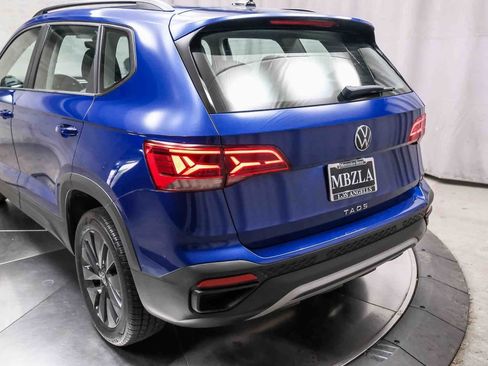 Used 2023 Volkswagen Taos S image 8