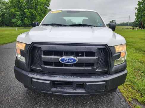 Used 2017 Ford F150 XL w/ Equipment Group 101A Mid RWD image 3