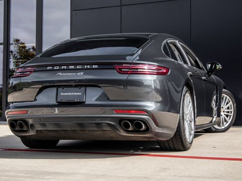 Certified 2017 Porsche Panamera 4S AWD/4WD image 11