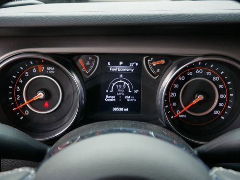 Certified 2020 Jeep Gladiator Sport w/ Quick Order Package 24S image 25