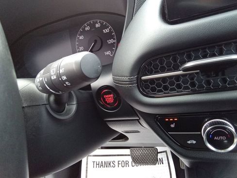 Used 2023 Honda HR-V EX-L image 22