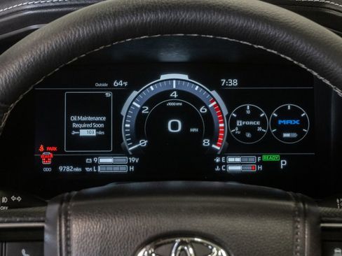 Used 2025 Toyota Sequoia Capstone AWD/4WD image 16