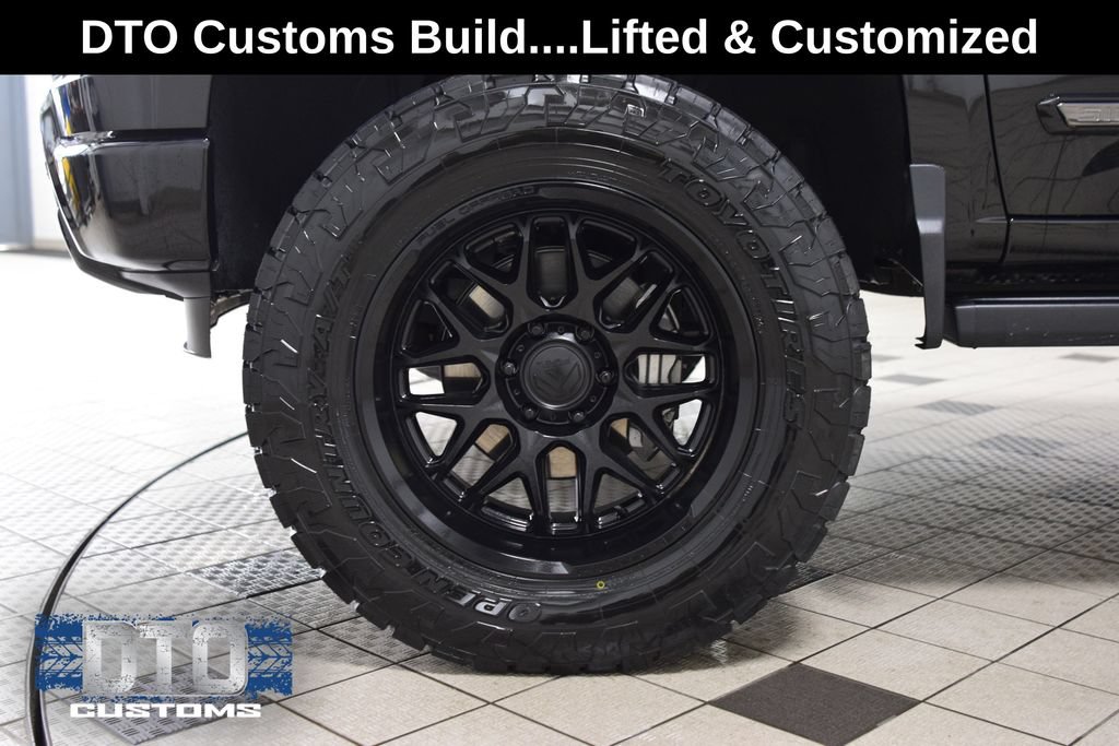 Used 2025 Chevrolet Silverado 1500 High Country w/ Midnight Edition AWD/4WD image 23