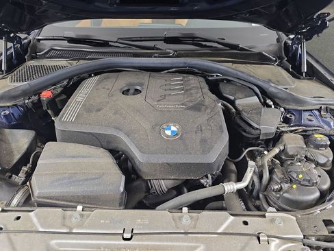 Used 2022 BMW 330i xDrive 330i xDrive w/ Driving Assistance Package image 34