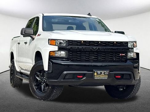Used 2021 Chevrolet Silverado 1500 Custom Trail Boss AWD/4WD image 2