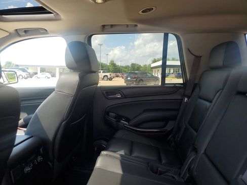 Used 2016 GMC Yukon SLT AWD/4WD image 32