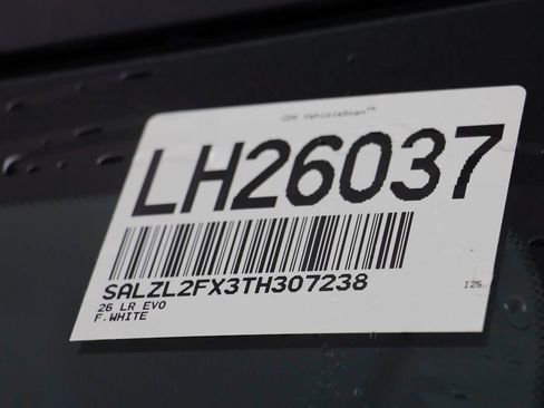 New 2026 Land Rover Range Rover Evoque Dynamic SE AWD/4WD image 27