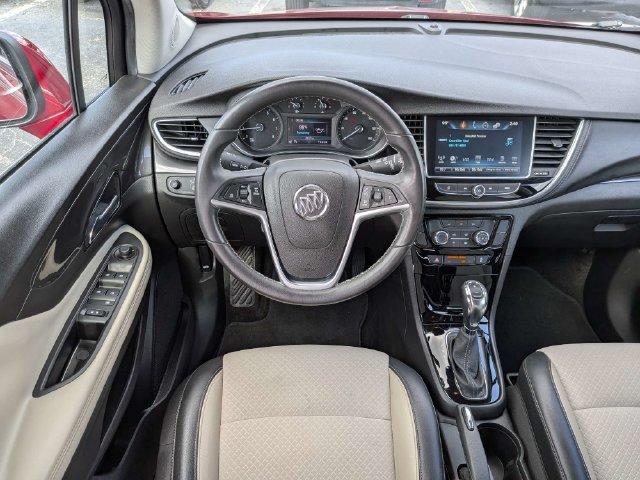 Used 2020 Buick Encore Preferred w/ Safety Package FWD image 15