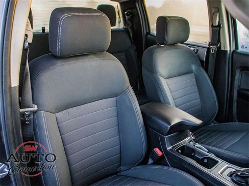Used 2019 Ford Ranger XLT w/ FX4 Off-Road Package image 11