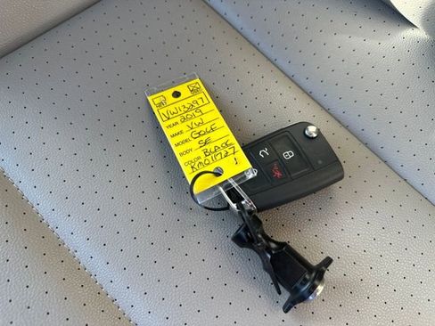 Certified 2019 Volkswagen Golf SE w/ Driver Assistance Package image 39