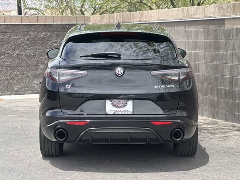 Used 2024 Alfa Romeo Stelvio AWD image 7