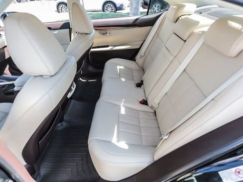 Used 2018 Lexus ES 350 w/ Luxury Package w/Wood Trim FWD image 67