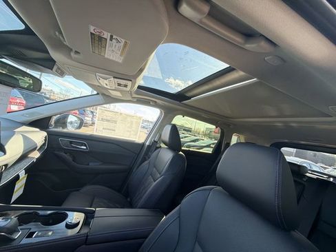 New 2026 Nissan Rogue Platinum w/ Platinum Premium Package image 21