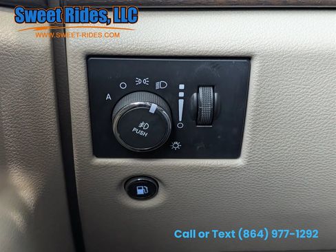 Used 2017 Jeep Grand Cherokee Laredo w/ Quick Order Package 2BE RWD image 22