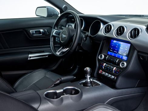 Used 2022 Ford Mustang GT Premium RWD image 13